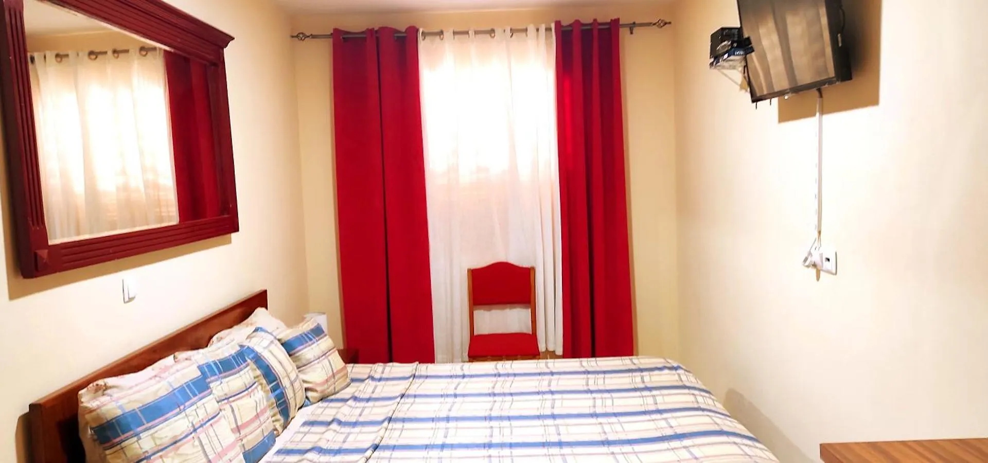 Гостевой дом Guesthouse Emaly Минделу
