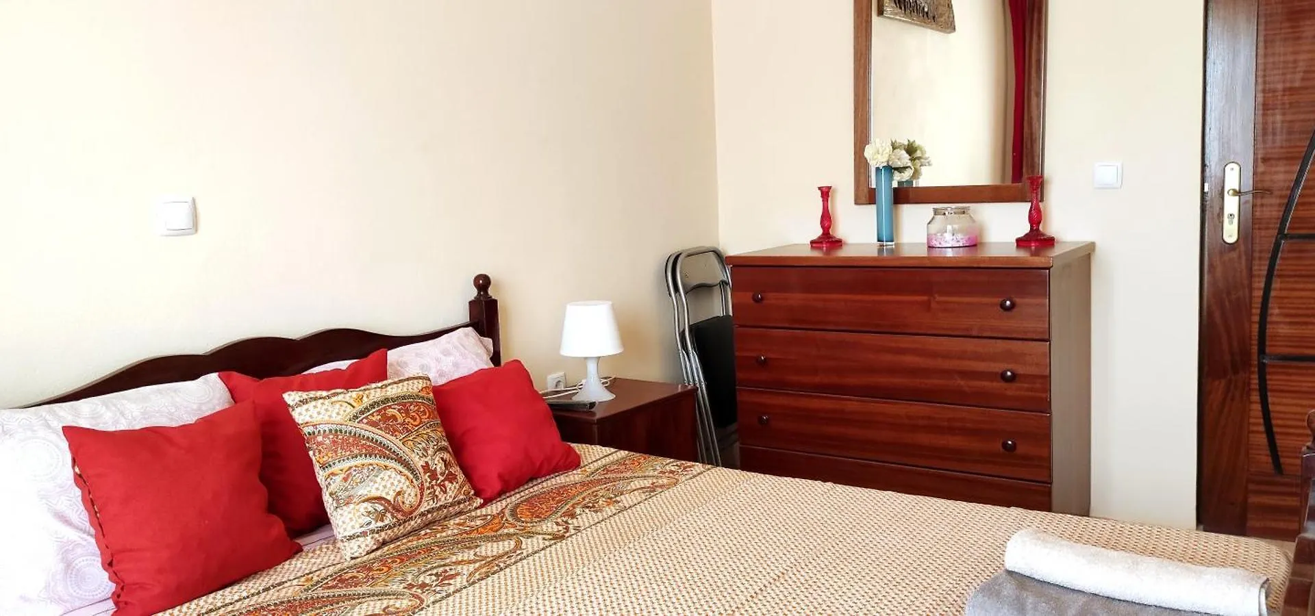 Гостевой дом Guesthouse Emaly Минделу